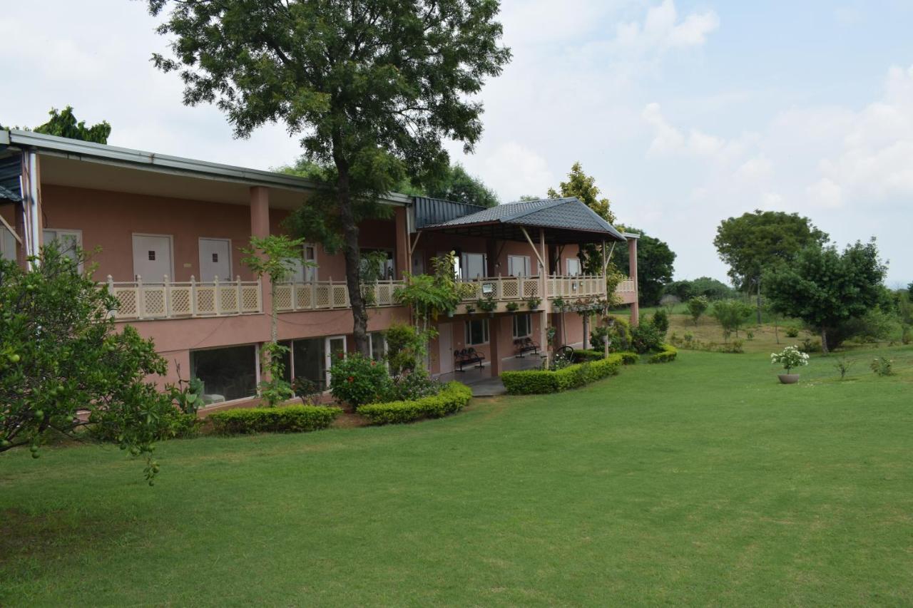 Aravali Hill View Estate Villa Гургаон Екстериор снимка