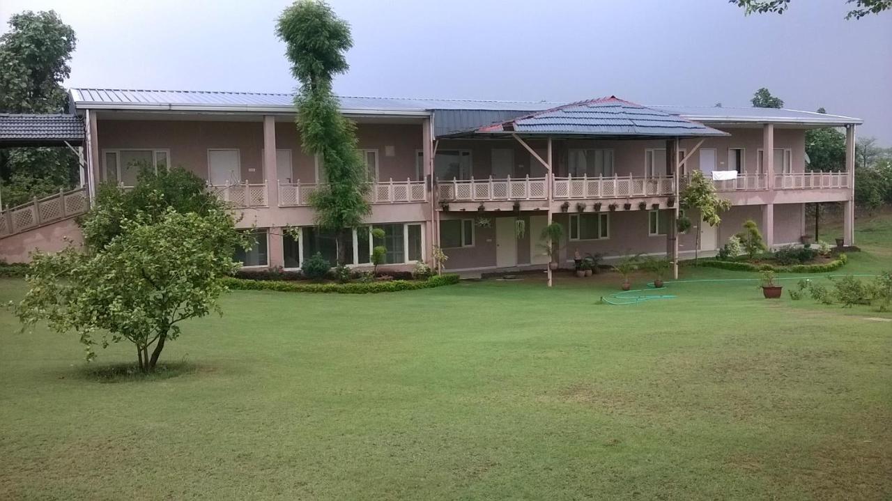 Aravali Hill View Estate Villa Гургаон Екстериор снимка