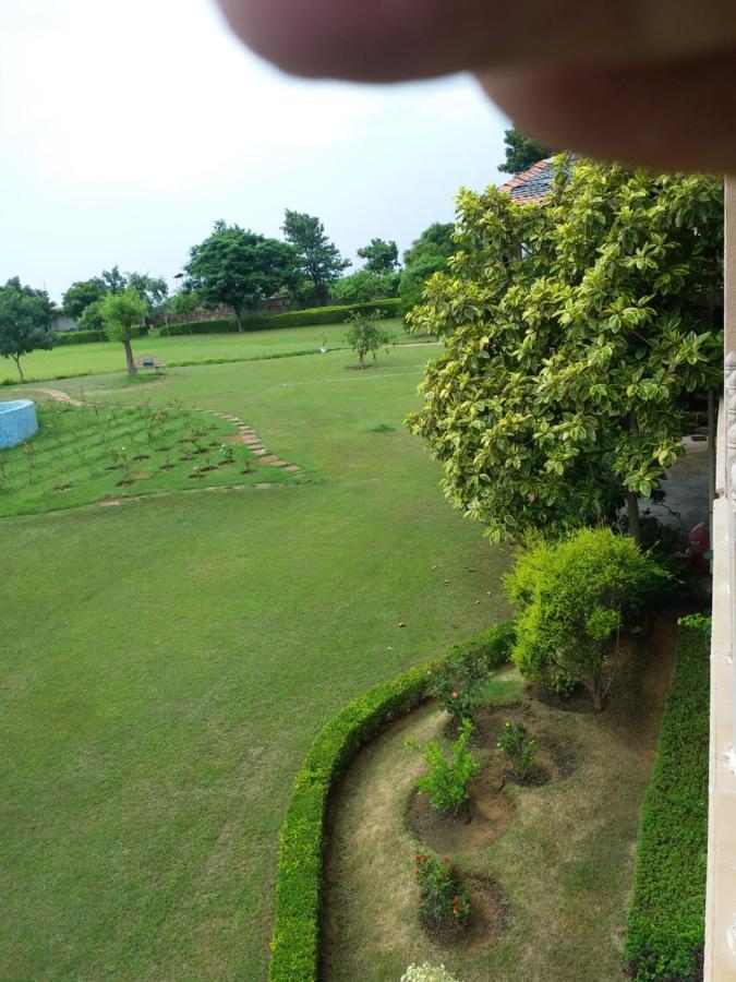 Aravali Hill View Estate Villa Гургаон Екстериор снимка