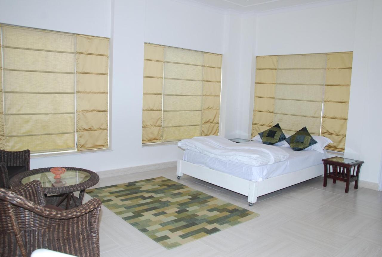 Aravali Hill View Estate Villa Гургаон Екстериор снимка